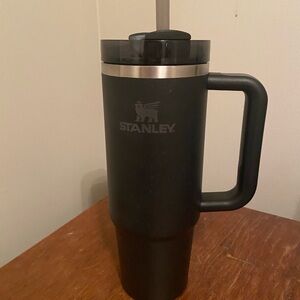 Stanley Flowstate 30 oz Tumbler